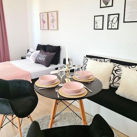 Rose Studio Leilighet Burgas by Eksteriør bilde